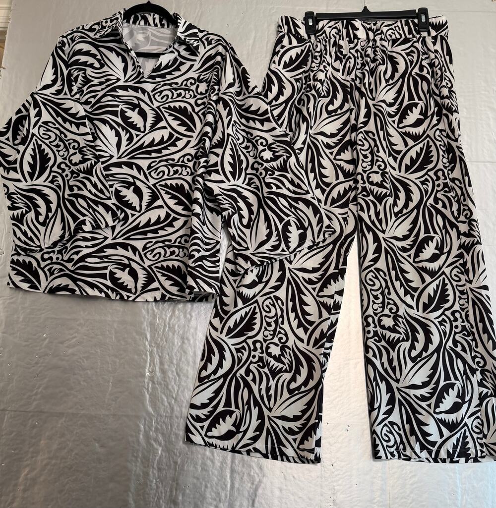 Women Black & White Abstract Leaf Print 2-Piece Wide Leg Pants Set Size 2X Boho